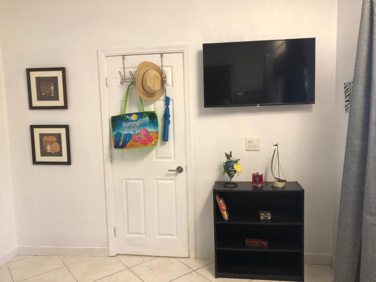 מיאמי Private Room In The Heart Of Calle Ocho מראה חיצוני תמונה