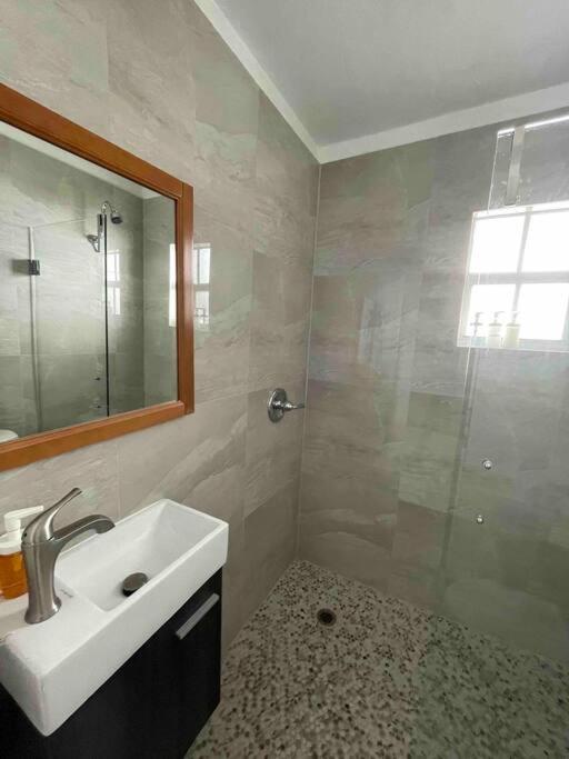מיאמי Private Room In The Heart Of Calle Ocho מראה חיצוני תמונה